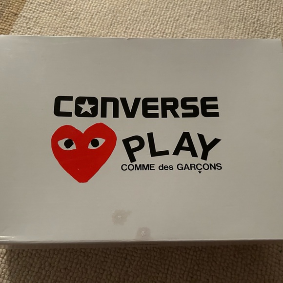 Converse x Comme des Garçons PLAY Unisex Hightop - Picture 3 of 7